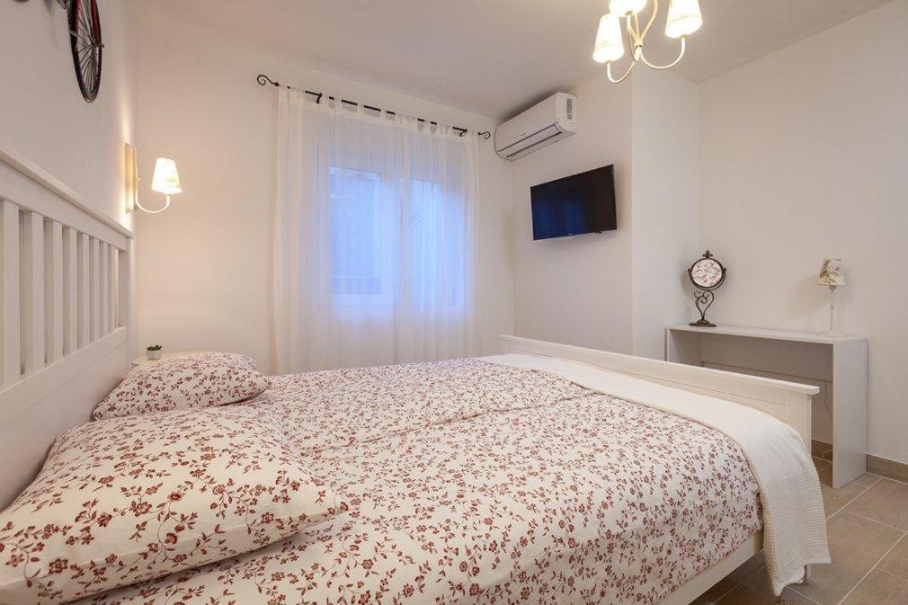 Apartmani Mirona - Tučepi Exterior foto